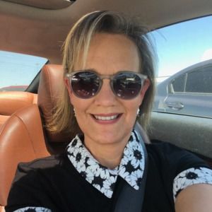 Meet your Posher, Michelle